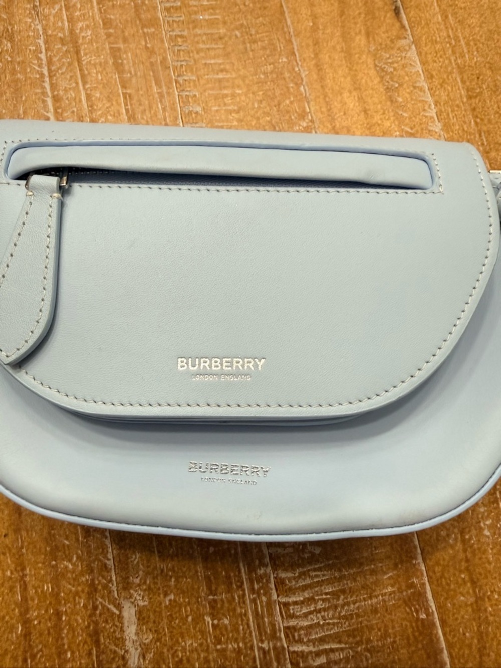 Burberry Pale Blue Leather Ring-Handle Wristlet - Picture 4 of 8